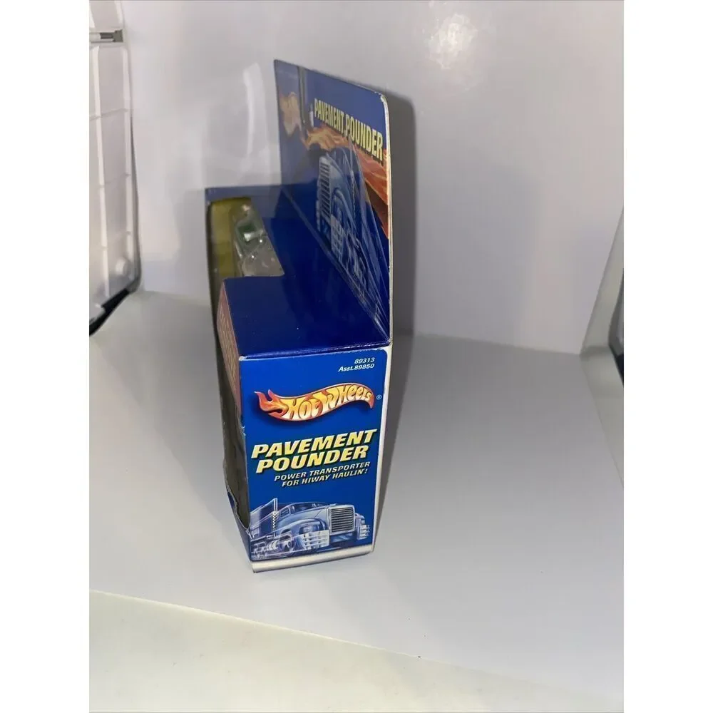Hot Wheels Pavement Pounder 30s Car Show Indiana Hauler Exclusive 89313 VTG 2001